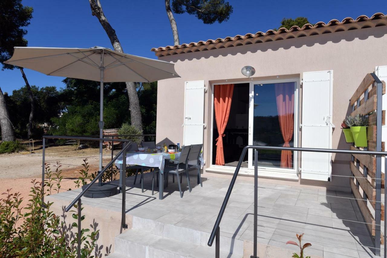 Sous Les Pins gîtes et chambres d'hôtes La Londe-les-Maures Extérieur photo